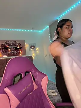 Anabelle 00  online show from 04-18-26, 03:09