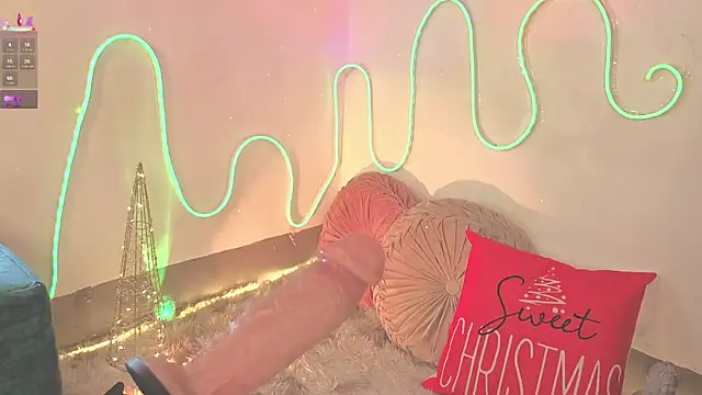 Snapshot of ashlynnlowe_ chatting on 12-19-25, 07:27 ashlynnlowe online show from 12-19-25, 07:27