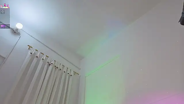 Snapshot of ashlynnlowe_ chatting on 02-06-26, 08:05 ashlynnlowe online show from 02-06-26, 08:05