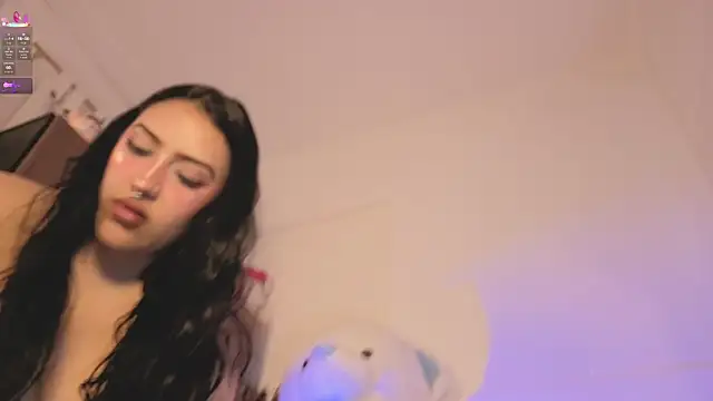 ashlynnlowe  online show from 06-11-26, 12:32