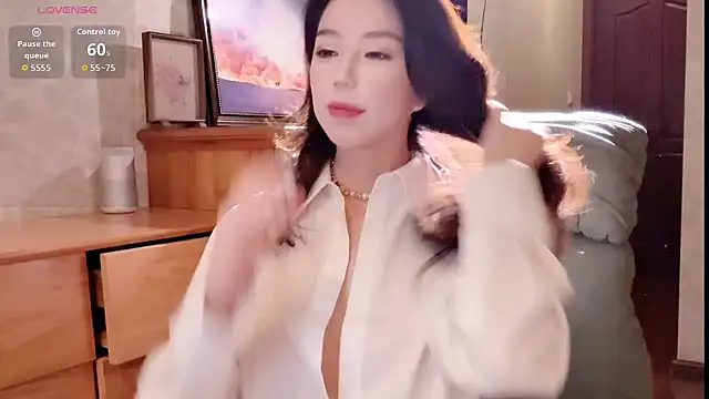 miss-lin online show from 03-24-26, 01:55