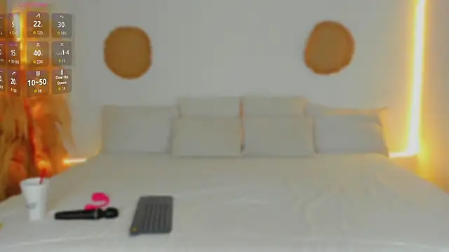 AliisonWells online show from 11-01-25, 01:01