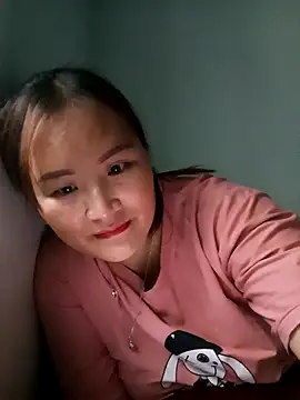 Tamara-a online show from 12-17-25, 01:54