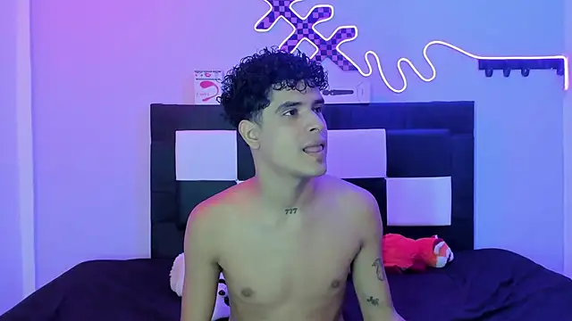 Lucky boys  X online show from 05-27-26, 01:40