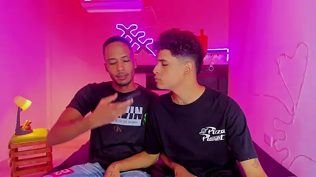 Snapshot of Lucky_boys__X chatting on 10-26-25, 12:05 Lucky boys X online show from 10-26-25, 12:05