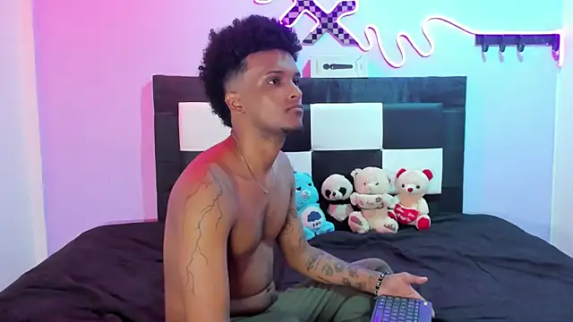 Lucky boys  X online show from 05-24-26, 01:55