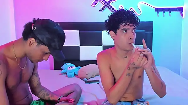 Lucky boys  X online show from 04-30-26, 02:13