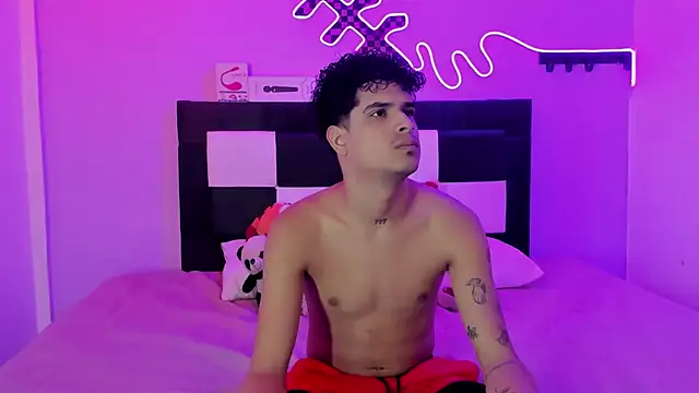 Lucky boys  X online show from 05-31-26, 12:11