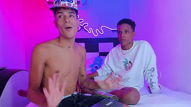 Snapshot of Lucky_boys__X chatting on 12-05-25, 06:50 Lucky boys X online show from 12-05-25, 06:50