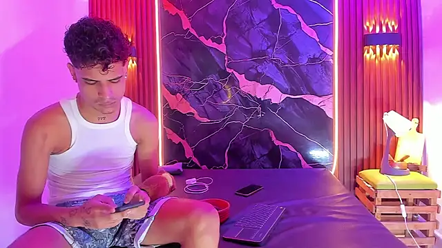 Snapshot of Lucky_boys__X chatting on 10-20-25, 12:06 Lucky boys X online show from 10-20-25, 12:06