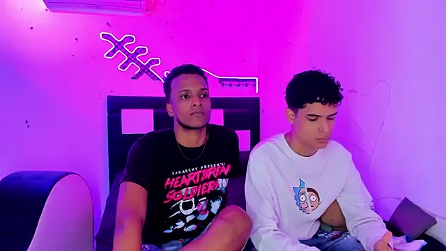 Snapshot of Lucky_boys__X chatting on 11-04-25, 12:20 Lucky boys X online show from 11-04-25, 12:20