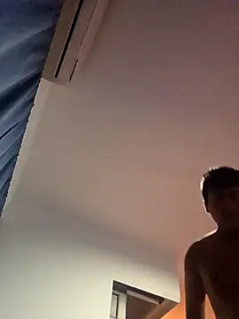 Snapshot of Arr22ZZ chatting on 01-15-26, 02:37 Arr22ZZ online show from 01-15-26, 02:37