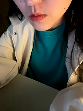 ruiki666 online show from 10-25-25, 03:34