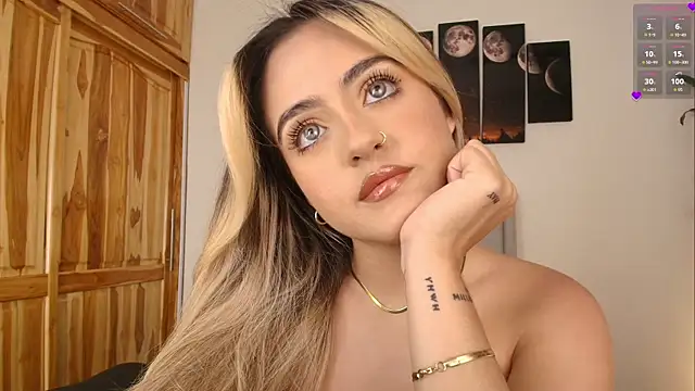 MaryMoon  online show from 11-23-25, 01:26