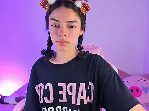 maddy parker   online show from 11-12-25, 08:56