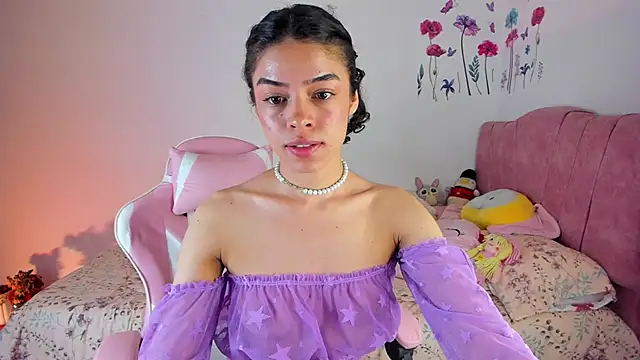 Snapshot of maddy_parker__ chatting on 06-10-26, 11:28 maddy parker online show from 06-10-26, 11:28