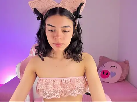 maddy parker   online show from 10-09-25, 07:47