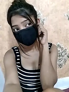 Snapshot of Cutiepie_78 chatting on 09-28-25, 05:25 Cutiepie 78 online show from 09-28-25, 05:25