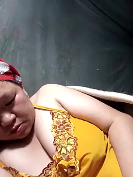 Snapshot of riso-00 chatting on 03-12-26, 03:49 riso-00 online show from 03-12-26, 03:49