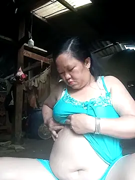 Snapshot of riso-00 chatting on 03-29-26, 02:02 riso-00 online show from 03-29-26, 02:02