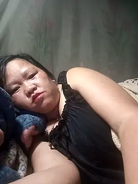 Snapshot of riso-00 chatting on 03-22-26, 01:23 riso-00 online show from 03-22-26, 01:23