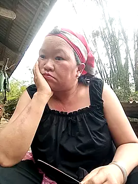 Snapshot of riso-00 chatting on 04-02-26, 07:59 riso-00 online show from 04-02-26, 07:59