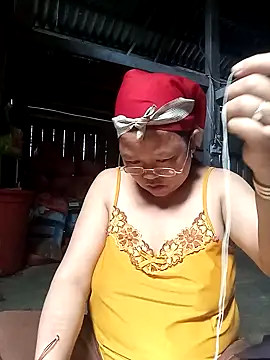 riso-00 online show from 02-14-26, 04:23