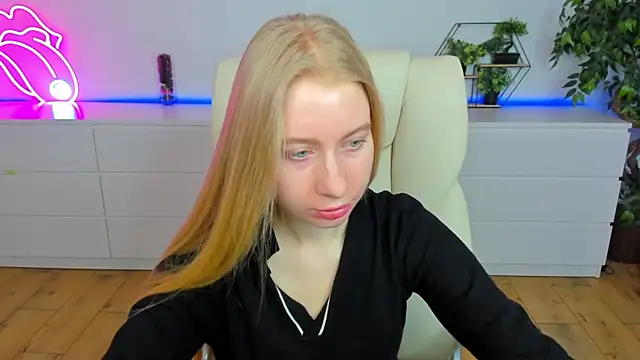 Alina Blonde online show from 02-22-26, 06:38