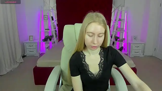 Alina Blonde online show from 05-09-26, 05:33