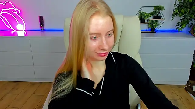Alina Blonde online show from 02-21-26, 06:37