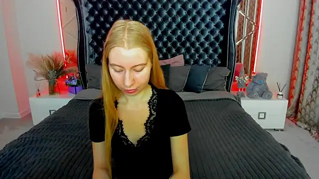 Alina Blonde online show from 05-29-26, 05:35