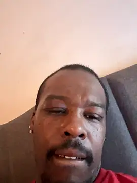 Snapshot of DemontimeLo chatting on 09-14-25, 08:42 DemontimeLo online show from 09-14-25, 08:42