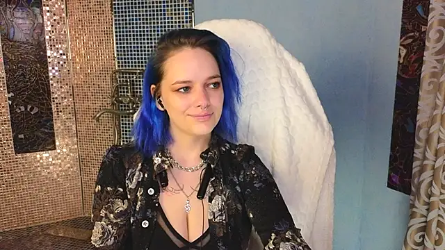 Snapshot of Eniferi chatting on 09-28-25, 03:41 Eniferi online show from 09-28-25, 03:41