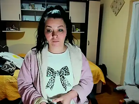 Soffy Skye online show from 02-23-26, 04:58