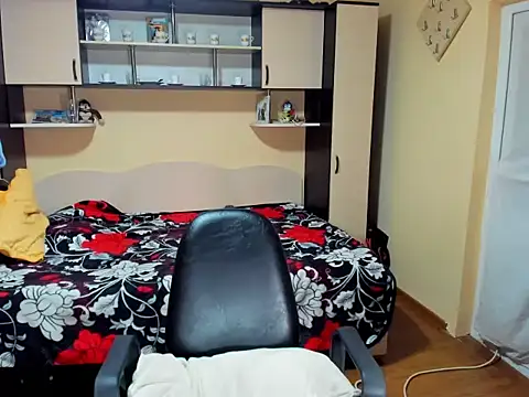 Soffy Skye online show from 03-10-26, 06:28