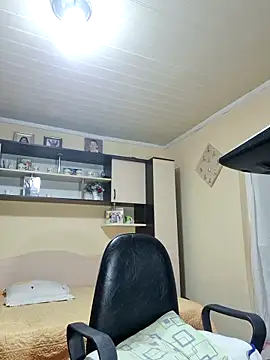 Soffy Skye online show from 02-06-26, 06:20