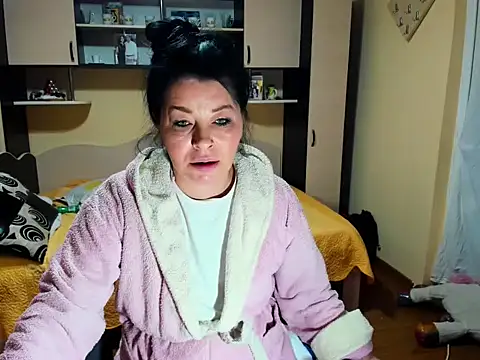 Soffy Skye online show from 02-18-26, 05:05