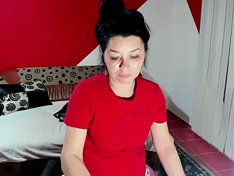 Soffy Skye online show from 11-20-25, 04:24