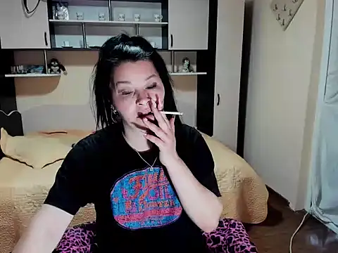Soffy Skye online show from 05-06-26, 05:00