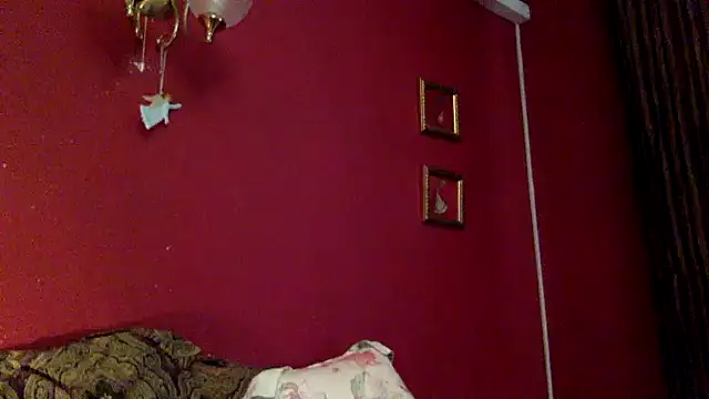 Snapshot of Zeyona chatting on 07-24-26, 05:14 Zeyona online show from 07-24-26, 05:14