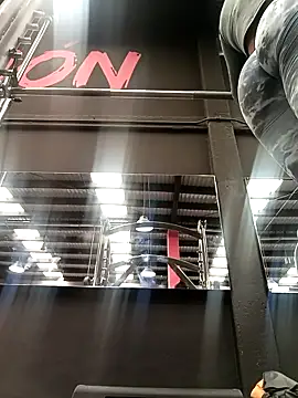 Mishchelle Zakii online show from 01-31-26, 08:51