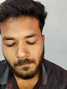 Snapshot of devil_khilesh chatting on 10-19-25, 01:41 devil khilesh online show from 10-19-25, 01:41