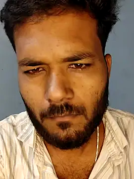 Snapshot of devil_khilesh chatting on 10-18-25, 12:56 devil khilesh online show from 10-18-25, 12:56