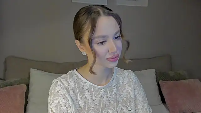 Snapshot of Stefa_Evans chatting on 10-21-25, 11:42 Stefa Evans online show from 10-21-25, 11:42