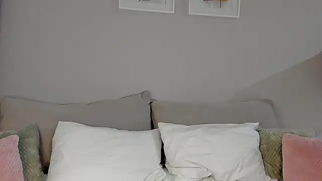 Snapshot of Stefa_Evans chatting on 09-22-25, 04:13 Stefa Evans online show from 09-22-25, 04:13