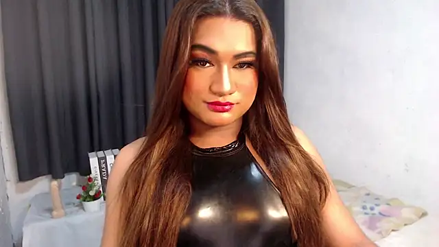 Elysia Fox online show from 09-18-25, 05:16