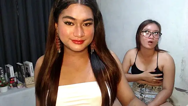 Elysia Fox online show from 03-03-26, 06:20