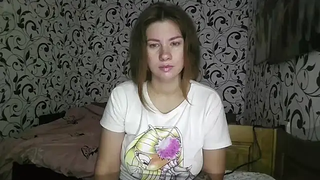 YourEmilie online show from 09-19-25, 09:08