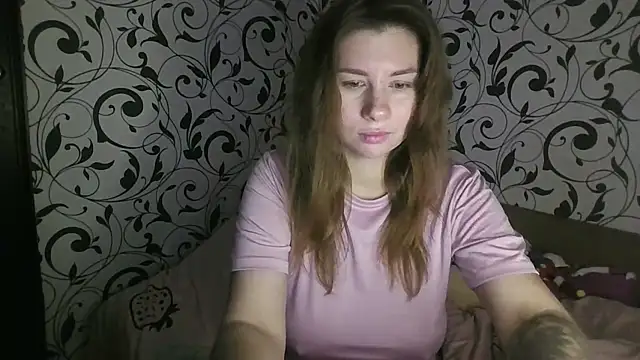 YourEmilie online show from 11-07-25, 10:24