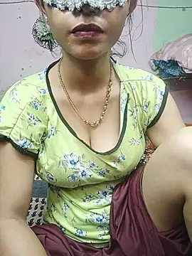 Snapshot of Hotcp6 chatting on 06-26-26, 01:39 Hotcp6 online show from 06-26-26, 01:39